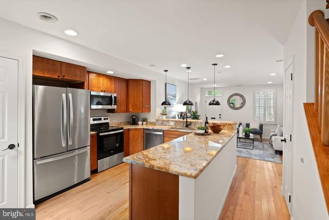 431 RIDGE ST NW, Washington, DC 20001