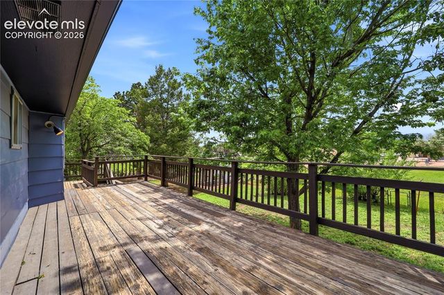 1406 Martin Drive, Colorado Springs, CO 80915