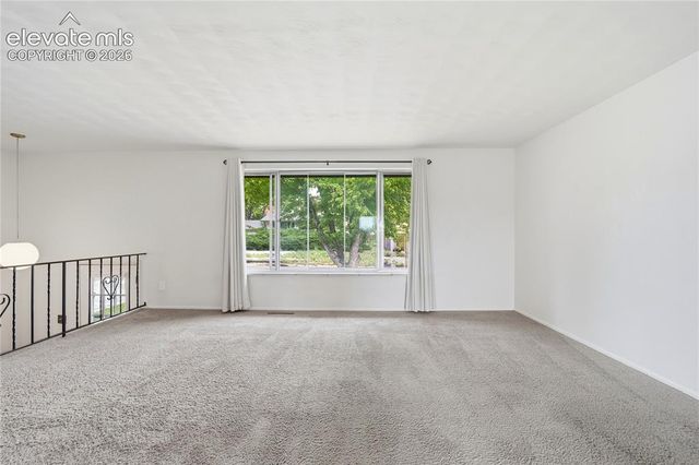 1406 Martin Drive, Colorado Springs, CO 80915