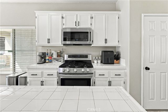 45344 Tiana Rose, Lancaster, CA 93536
