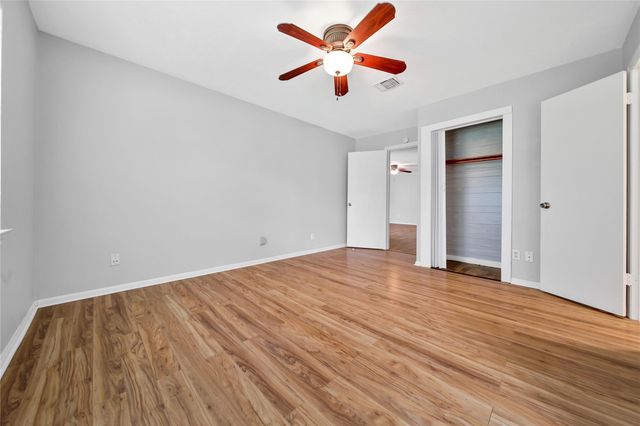 1618 Hamblen Road, Kingwood, TX 77339