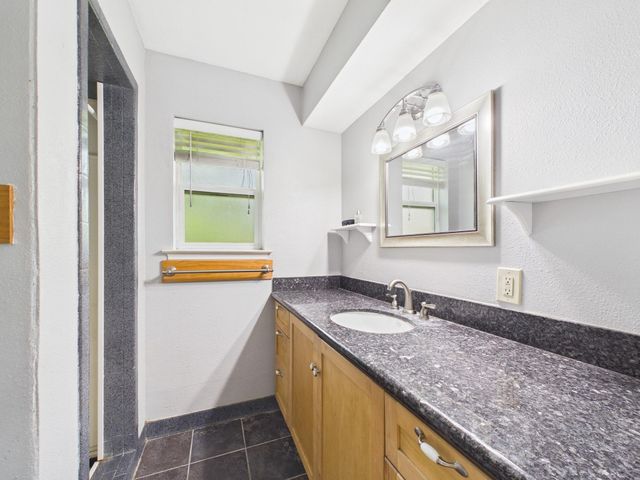 1618 Hamblen Road, Kingwood, TX 77339