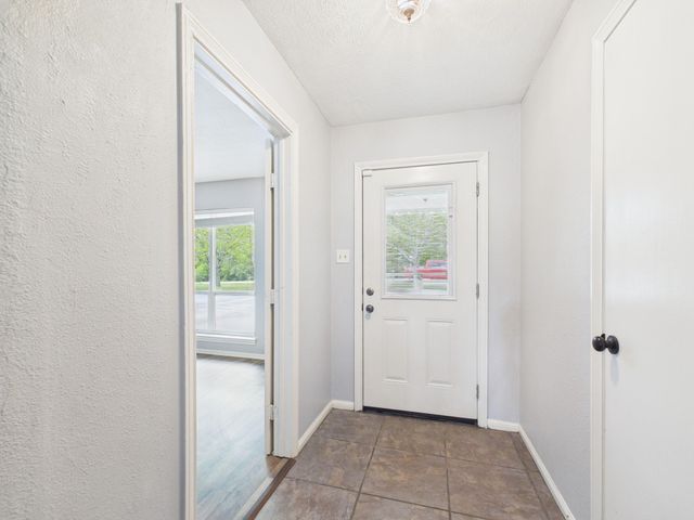 1618 Hamblen Road, Kingwood, TX 77339