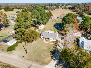 2011 VZ County Road 4123, Canton, TX 75103