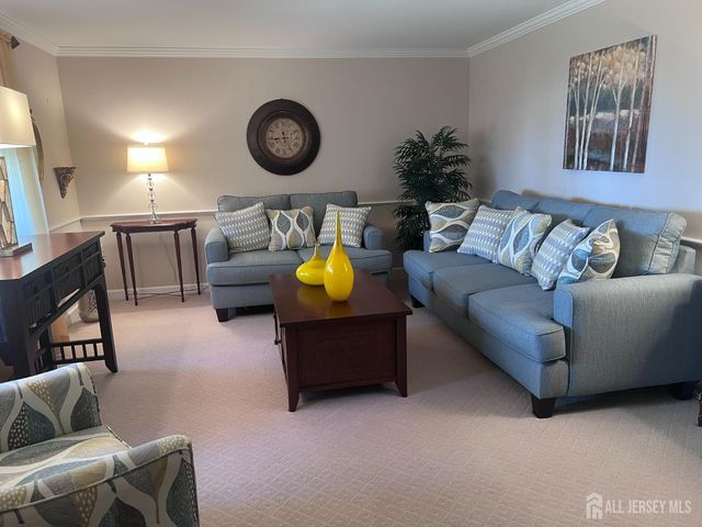 111 Hanover Lane Lane A, Monroe, NJ 08831