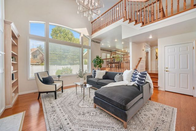 1576 E BRIDLEBROOK CIR, Salt Lake City, UT 84117