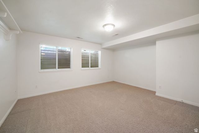 1576 E BRIDLEBROOK CIR, Salt Lake City, UT 84117