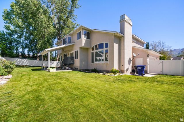 1576 E BRIDLEBROOK CIR, Salt Lake City, UT 84117