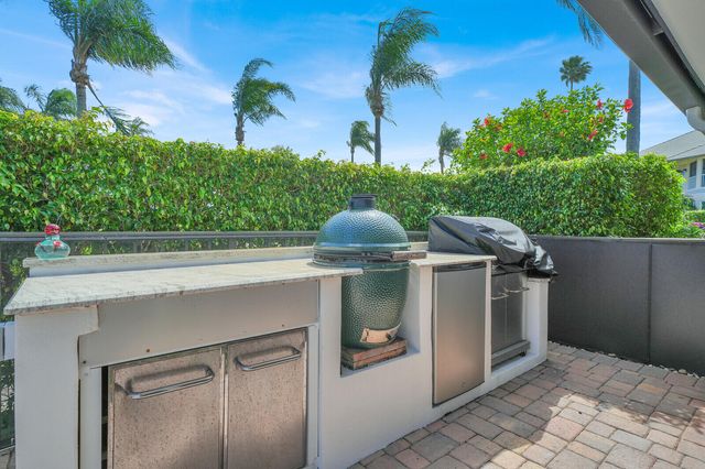 181 Atlantis Boulevard C, Atlantis, FL 33462