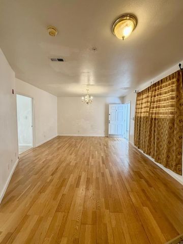 5301 Mission Street 1, San Francisco, CA 94112