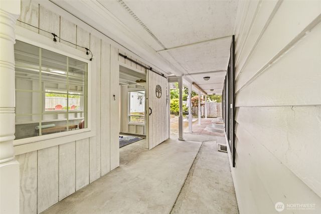 13009 6th Place SW, Burien, WA 98146