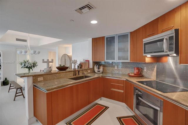 2627 S Bayshore Drive 506, Coconut Grove, FL 33133