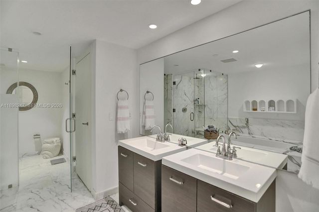 2627 S Bayshore Drive 506, Coconut Grove, FL 33133