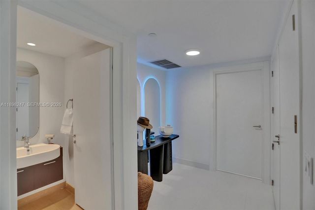 2627 S Bayshore Drive 506, Coconut Grove, FL 33133