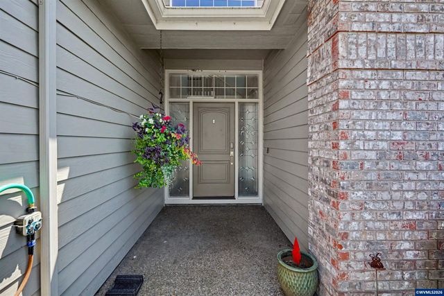 660 Snead Dr N, Keizer, OR 97303