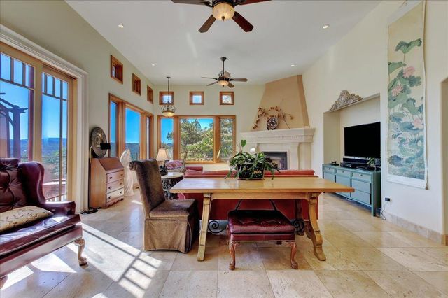 13629 Oak Forest Dr, Grass Valley, CA 95945