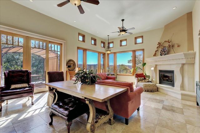 13629 Oak Forest Dr, Grass Valley, CA 95945