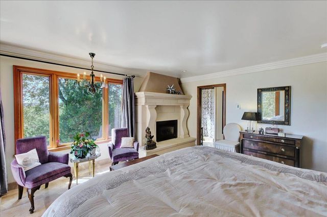 13629 Oak Forest Dr, Grass Valley, CA 95945