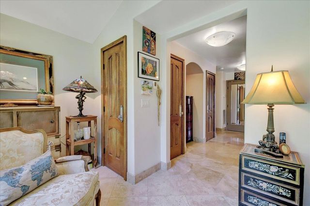 13629 Oak Forest Dr, Grass Valley, CA 95945