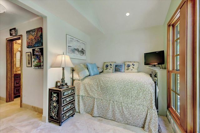 13629 Oak Forest Dr, Grass Valley, CA 95945