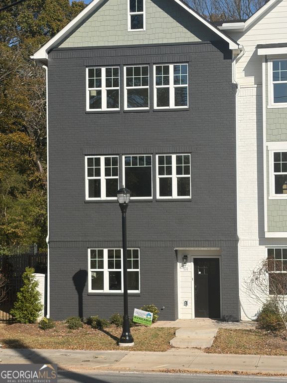 101 Mission Way SE, Atlanta, GA 30315