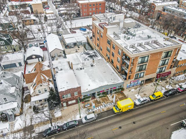 2312 W Touhy Avenue, Chicago, IL 60645