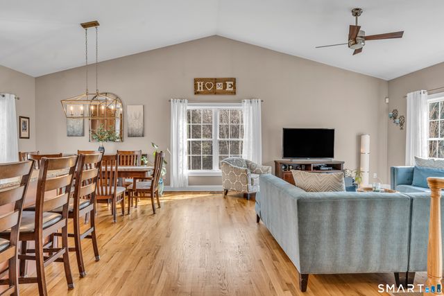 2 Ridge Valley Road, Newtown, CT 06482