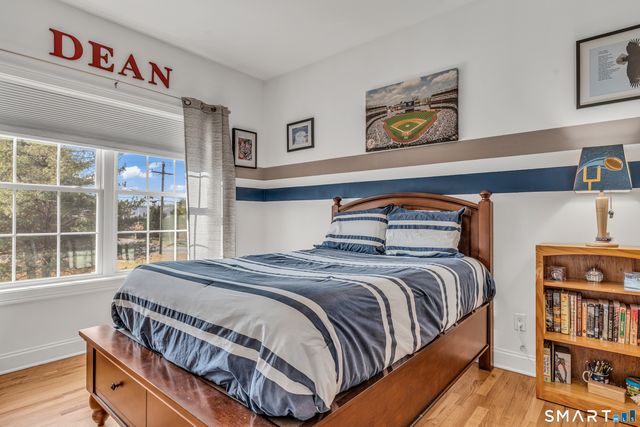 2 Ridge Valley Road, Newtown, CT 06482