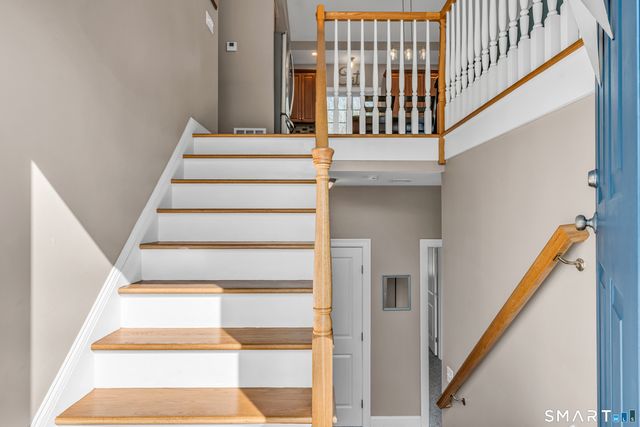 2 Ridge Valley Road, Newtown, CT 06482