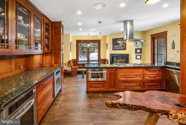 2800 GREENVALE ST, Chevy Chase, MD 20815