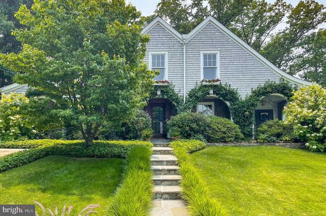 2800 GREENVALE ST, Chevy Chase, MD 20815