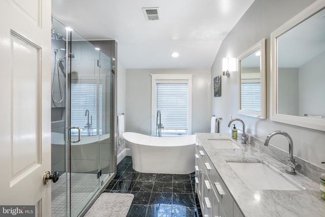 2800 GREENVALE ST, Chevy Chase, MD 20815