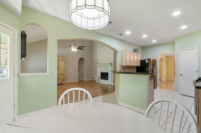 1306 Coppercrest Drive, Spring, TX 77386