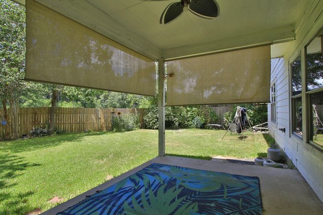 1306 Coppercrest Drive, Spring, TX 77386