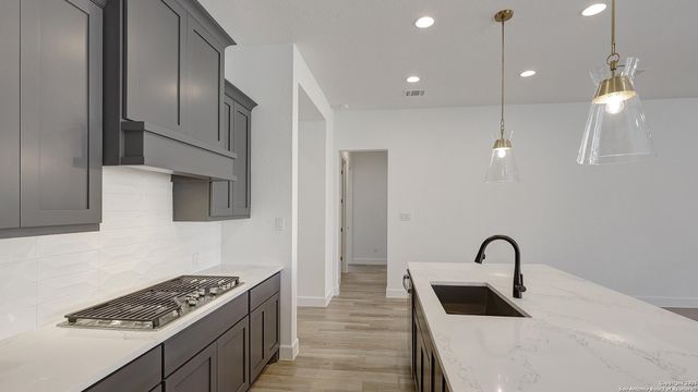 129 Brown Swiss Ridge, Boerne, TX 78006