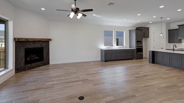 129 Brown Swiss Ridge, Boerne, TX 78006