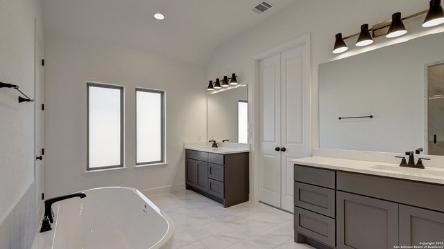 129 Brown Swiss Ridge, Boerne, TX 78006