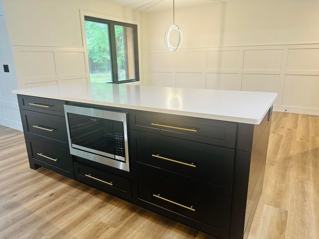 1505 N Green Creek Road, Laketon Twp, MI 49445