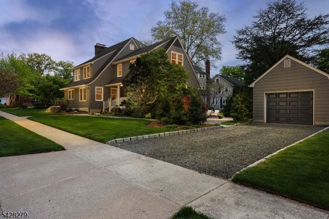 735 Belvidere Avenue, Westfield Town, NJ 07090