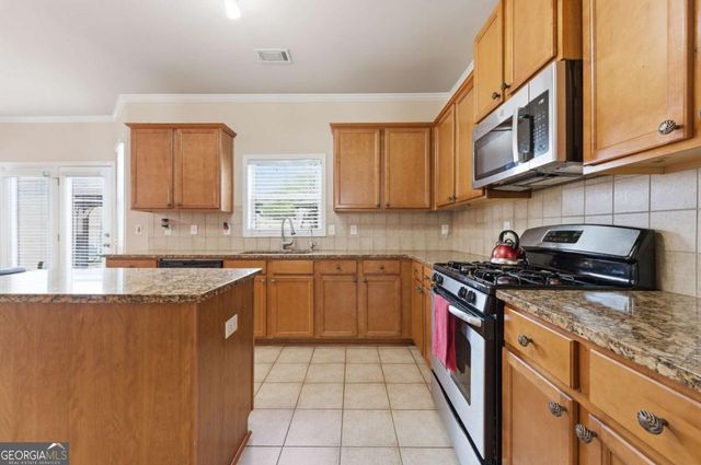 7400 Toccoa Circle, Union City, GA 30291