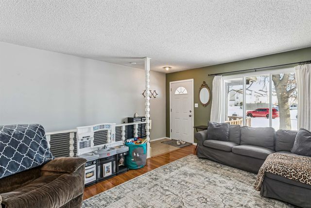 9114 E Bedell St, Wichita, KS 67207