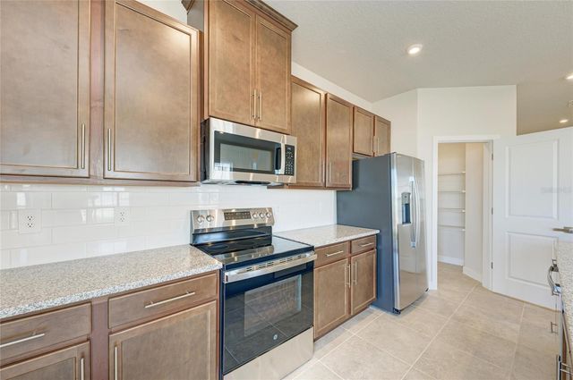 12435 AMBER CREEK CIRCLE, Bradenton, FL 34211