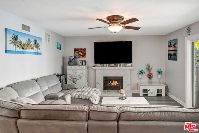 26817 Cuatro Milpas Street, Valencia, CA 91354