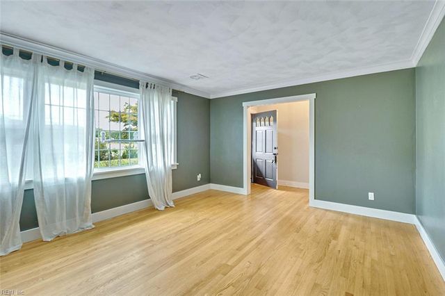 729 Mount Pleasant RD, Chesapeake, VA 23322