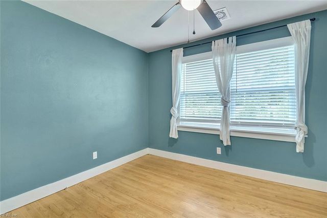729 Mount Pleasant RD, Chesapeake, VA 23322