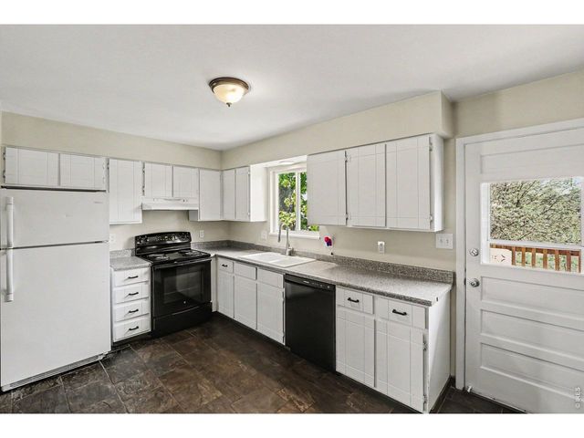 2421 W Plum St, Fort Collins, CO 80521