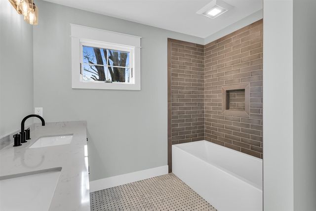 3953 Woerner Road, Manitou Beach, MI 49253