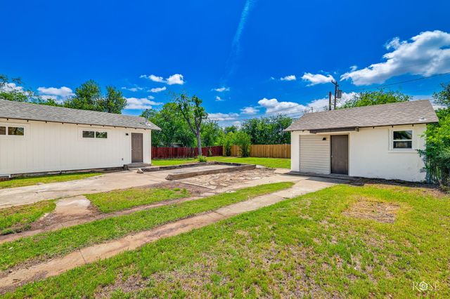 2425 Chestnut Street, San Angelo, TX 76901