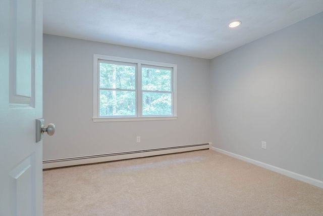 180 Pike Ave, Attleboro, MA 02703