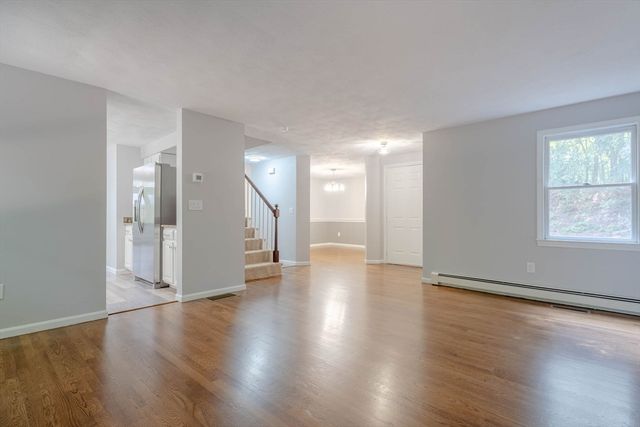 180 Pike Ave, Attleboro, MA 02703